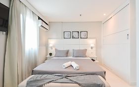 Nest of Freedom Chacara Sto Antonio e Consul USA - TV Smart e Sofá Cama